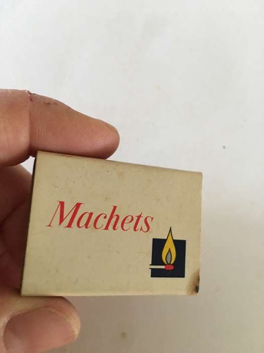 VINTAGE MATCH BOX WITH MATCHES