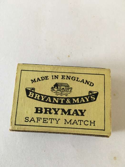 VINTAGE MATCH BOX WITH MATCHES