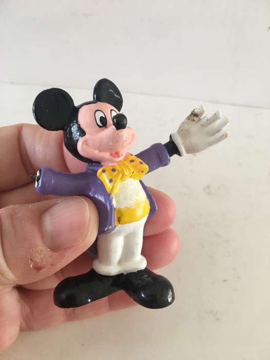 VINTAGE PVC MICKEY MOUSE FIGURE HAND MISSING REDUCED