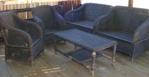 6 Seater Cane Patio set and table