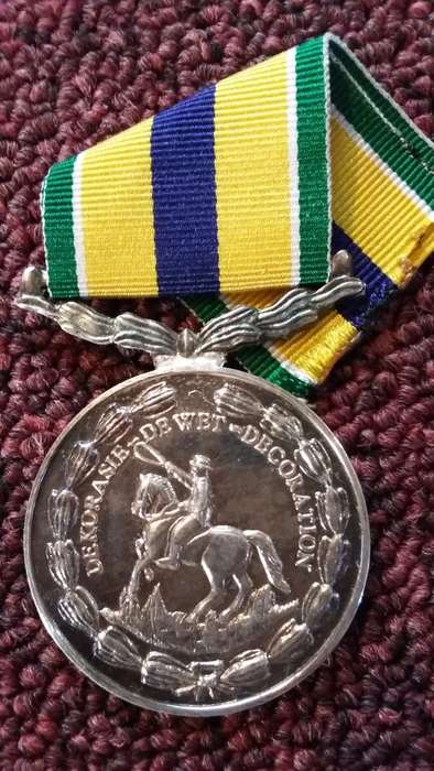 SADF - SILVER (MARKED) DE WET DECORATION 3002
