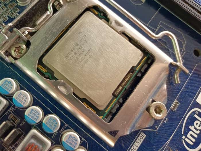 Cooler Master Elite | Intel i3 | Windows 10 activated