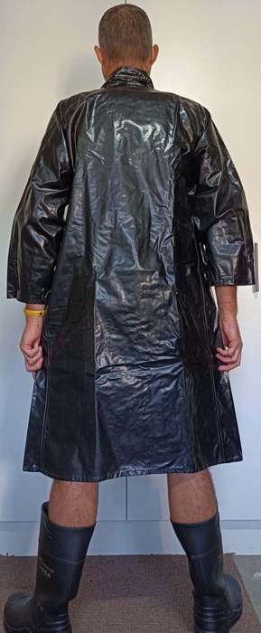Vintage 1975 shiny black raincoat with metal clasp closure