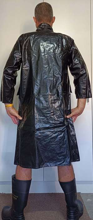 Vintage 1975 shiny black raincoat with metal clasp closure