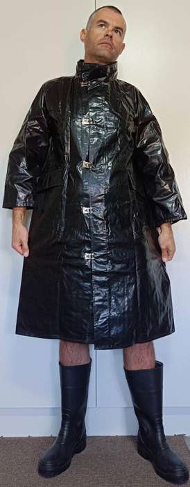 Vintage 1975 shiny black raincoat with metal clasp closure