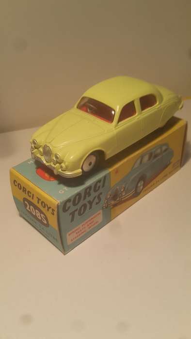 Corgi reproduction boxes