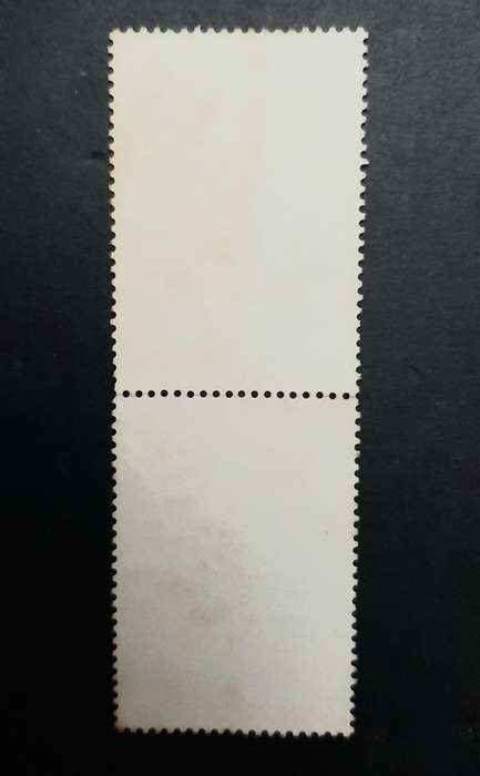 ** 1972 Andorra 5 Ptas Postage Stamps Pair (USED).**
