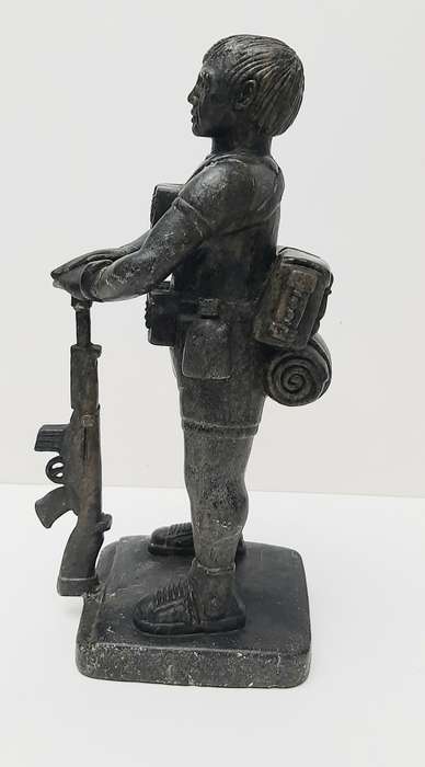 ** Rhodesian Bush War: 1970s Fireforce `Troopie` Soapstone Statuette (26cm) [ Repaired ].**