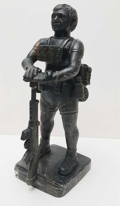 ** Rhodesian Bush War: 1970s Fireforce `Troopie` Soapstone Statuette (26cm) [ Repaired ].**