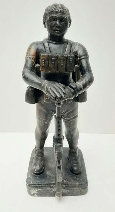 ** Rhodesian Bush War: 1970s Fireforce `Troopie` Soapstone Statuette (26cm) [ Repaired ].**