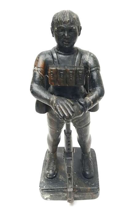 ** Rhodesian Bush War: 1970s Fireforce `Troopie` Soapstone Statuette (26cm) [ Repaired ].**