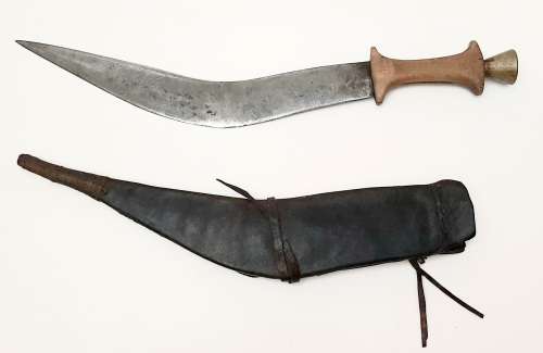 ** 20th Century: Italian Somaliland / Eritrean Gile Afar Dagger w/ Scabbard (47cm).**
