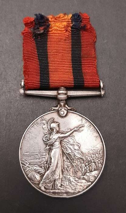 ** RARE: Boer War att. Cape Infantry Queen`s South Africa Medal w/ Silk Ribbon(Suspender Repaired)**