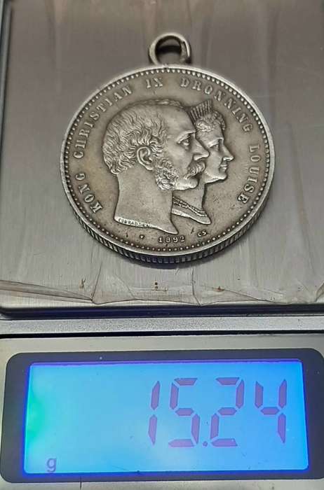 ** RARE : .800 Silver Denmark 1892 King Christian IX 50th Wedding Anniv. Medallion (15.24 g).**