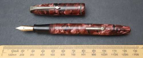 ** RARE:  Pair 14ct Gold Nib Conway-Stewart Fountain Pens w/ Oak Case (USED).**