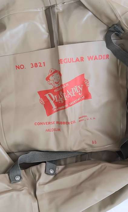 **Rhodesian Bush War: 1970s Private Purchase Troopie Rubber Waders(Medium).**
