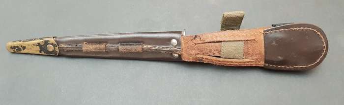Border War: Early SADF Special Forces/Recce Fairbairn-Sykes Knife with Sheath