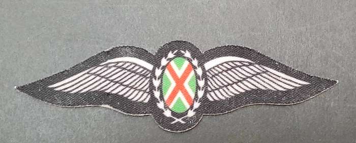 **Border War : 1980s SAAF Commando Pilot`s Wings Screen-Printed Cloth (UNUSED).**
