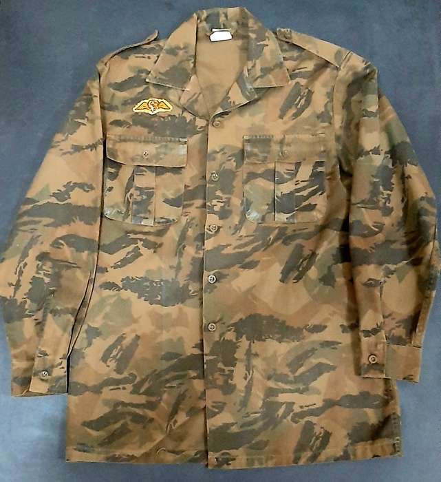 **Border War : 1980s S.A. Railway Police National Task Force Camouflage L/S Shirt w/ Para Wings **