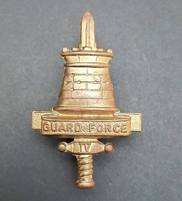 **Rhodesian Bush War: 1970s Rhodesian Guard Force Metal Cap Badge w/ Pin #1**