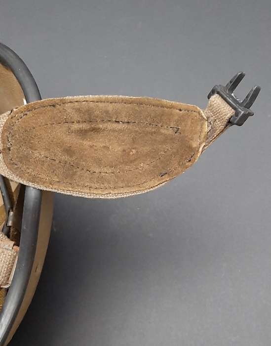 Border War 1980s: SADF Nutria M87 Ballistic Helmet - Size Large