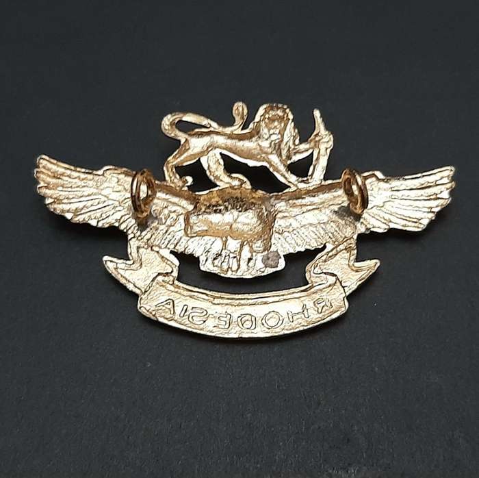 **Rhodesian Bush War: 1970s Rhodesian Air Force  Metal Cap Badge w/ Lugs  #1**