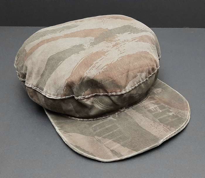 **Border War : 1980s FAPLA Lizard- Pattern Camouflage Cap (Pick-up).**
