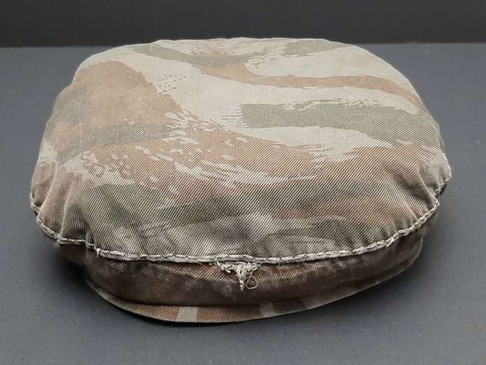 **Border War : 1980s FAPLA Lizard- Pattern Camouflage Cap (Pick-up).**