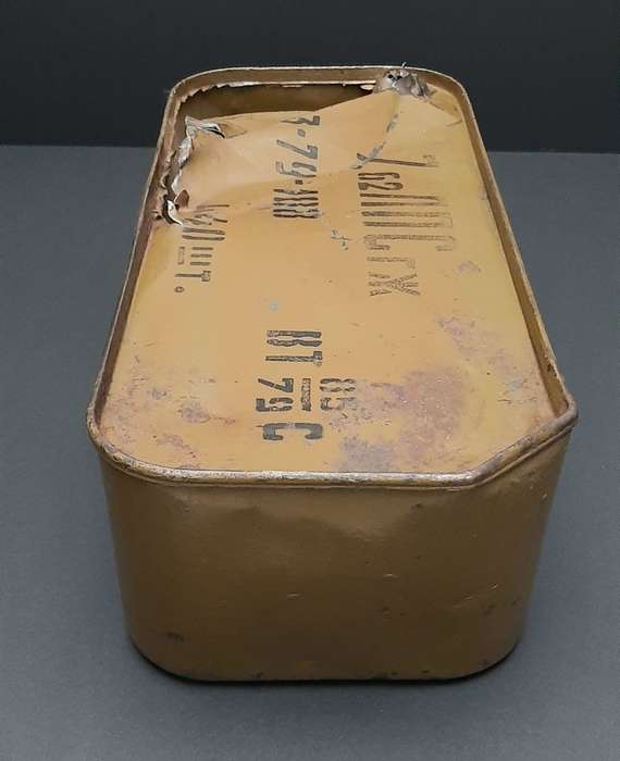 **Border War : 1980s  Soviet 7.62 mm RPD Steel Ammunition Case .**