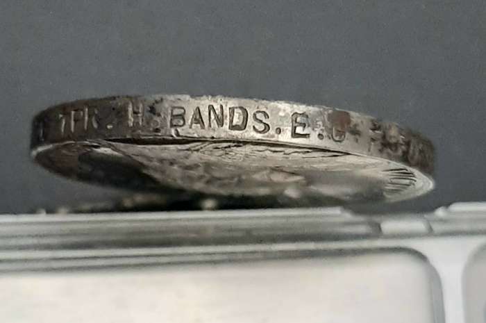 **Boer War: RARE - Queen`s South Africa Medal att. East Griqualand Field Force.**