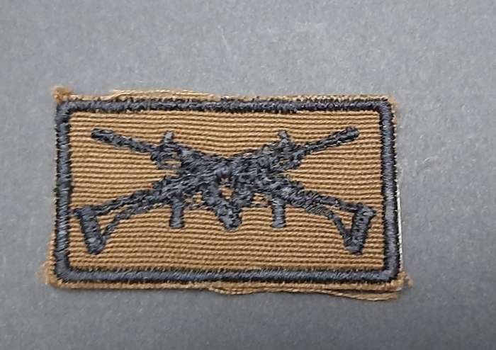 **Border War : 1980s SWATF 2nd Class Nutria Marksman`s Badge**