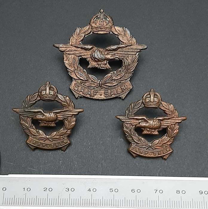 **WW2 SA Air Force Cap & Collar Badge Set x3 Pcs.**