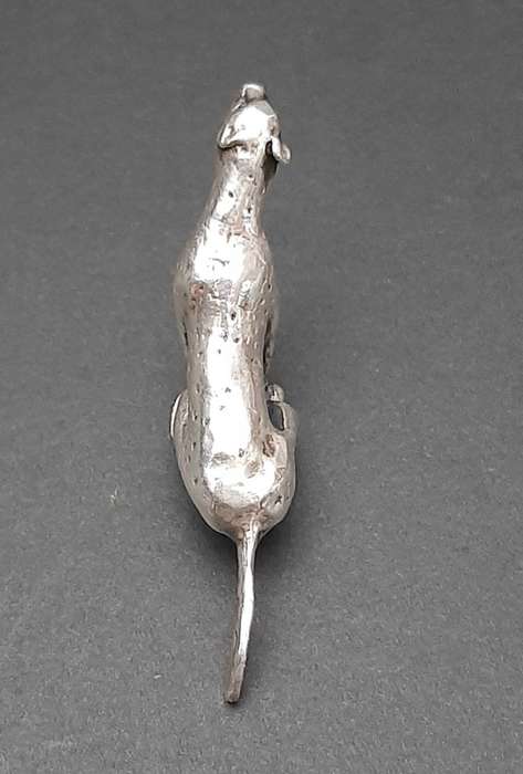 **STUNNING: .925 Silver Cheetah 1960s Figurine (31.82 gram).**