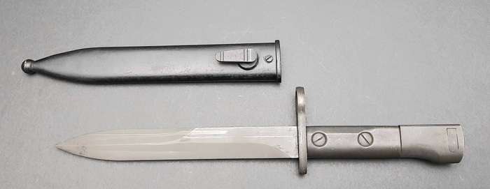 **Border War : 1960s SADF Type I Uzi Bayonet w/ Steel Scabbard**