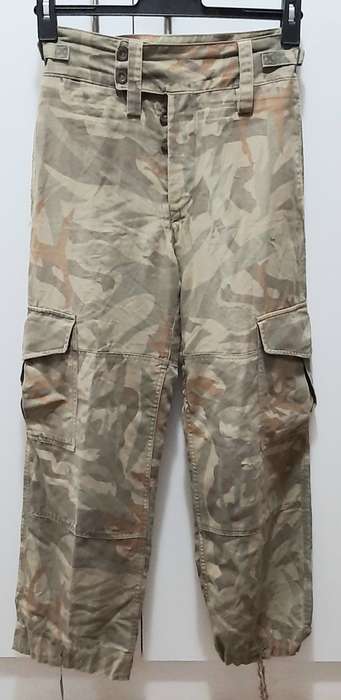 **RARE: 1980s Bophuthatswana Police `Reed Pattern` Trousers  (MEDIUM).**
