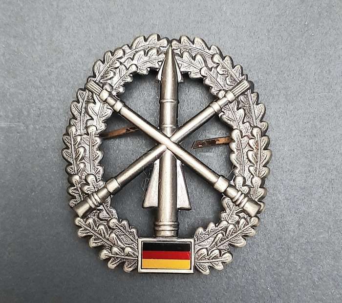 1990s German Bundeswehr Air Defence Beret Badge Pins