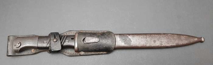 WW2 German K98 Bayonet with Scabbard and Leather Frog (Clemen & Jung) Matching Serials