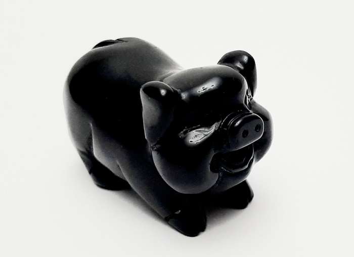 **RARE: Late 19th Century Carved Chinese Obsidian Pig Figurine (7cm x 5cm).**