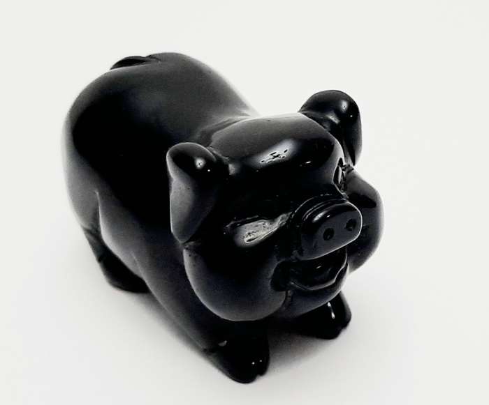 **RARE: Late 19th Century Carved Chinese Obsidian Pig Figurine (7cm x 5cm).**