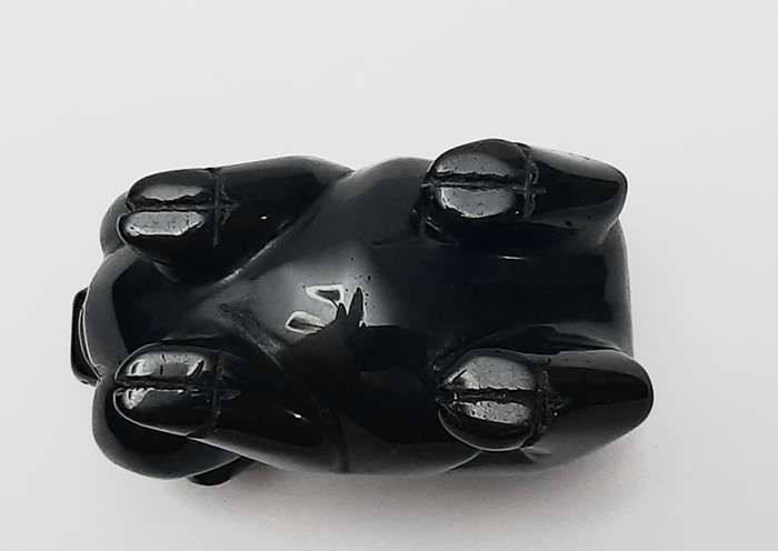 **RARE: Late 19th Century Carved Chinese Obsidian Pig Figurine (7cm x 5cm).**