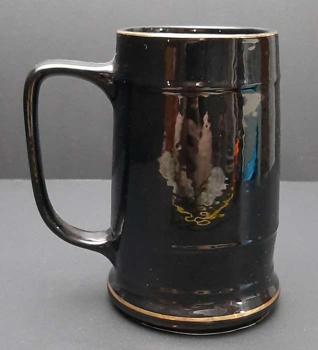 ** Rhodesian Bush  War : 1978 Rhodesian Air Force Ceramic Tankard `New Sarum` (Medium).**
