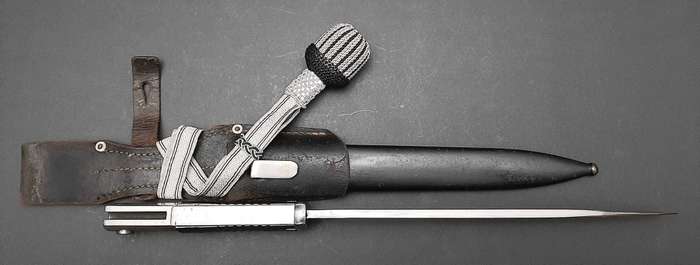 WW2 German Ceremonial K98 Bayonet with Troddle & Leather Frog