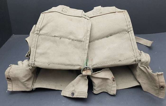 **Border War: 1970s SADF Patt.73 Webbing Kidney Pouches w/ Integral Belt.**