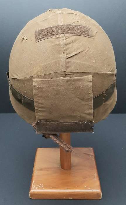 **Border War: 1980s SADF Parabat M83 Ballistic Helmet w/ Nutria Cover (59 / Large).**