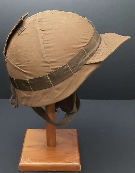 **Border War: 1980s SADF Parabat M83 Ballistic Helmet w/ Nutria Cover (59 / Large).**