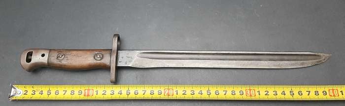 **Rhodesian Bush War: 1970s BSAP Converted 1907 `Bush Knife` w/ Scabbard (45cm).**