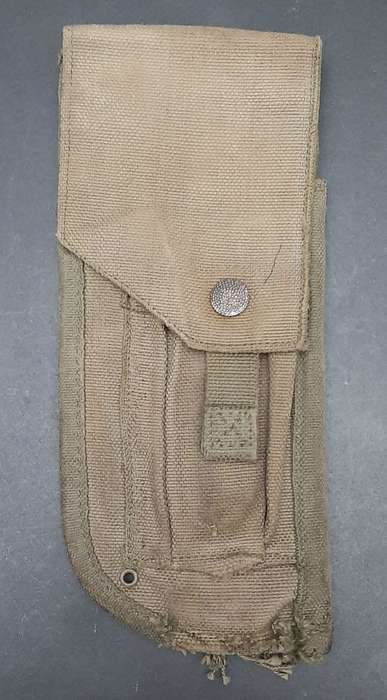 **Border War : 1980s SADF Patt.73 Webbing 9mm Pistol Holster .**