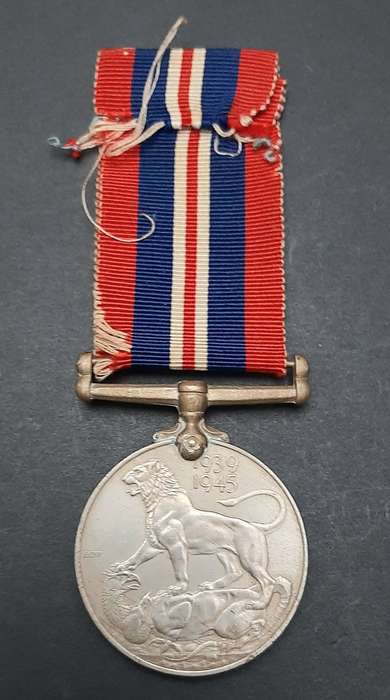 **WW2 UDF: British War Medal w/ Ribbon (SA Issue).**