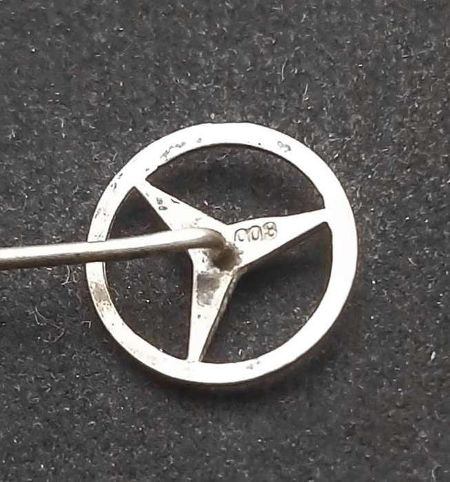 **RARE: 1980s Mercedes-Benz .800 Silver Tie Pin (6.5 cm).**