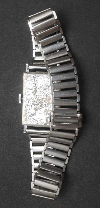 **WW2 : 1940s Roamer 'Standard ' Swiss 15 Jewel Tank Watch w/ Bonklip Bracelet ( TESTED).**